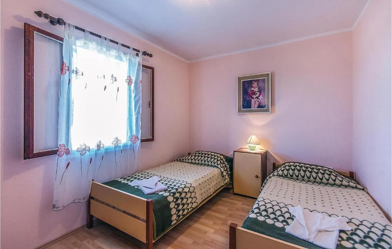 Amazing Apartment In Vrsar With Kitchen Croatia