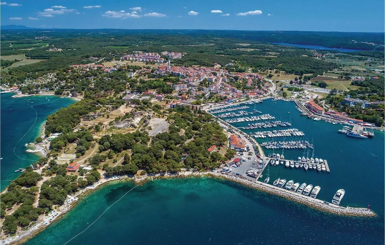 Amazing Apartment In Vrsar With Kitchen 0*,  Croatia