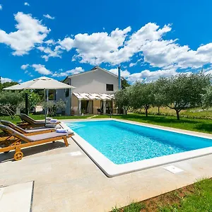 Apartment Pool Premium, Vrsar